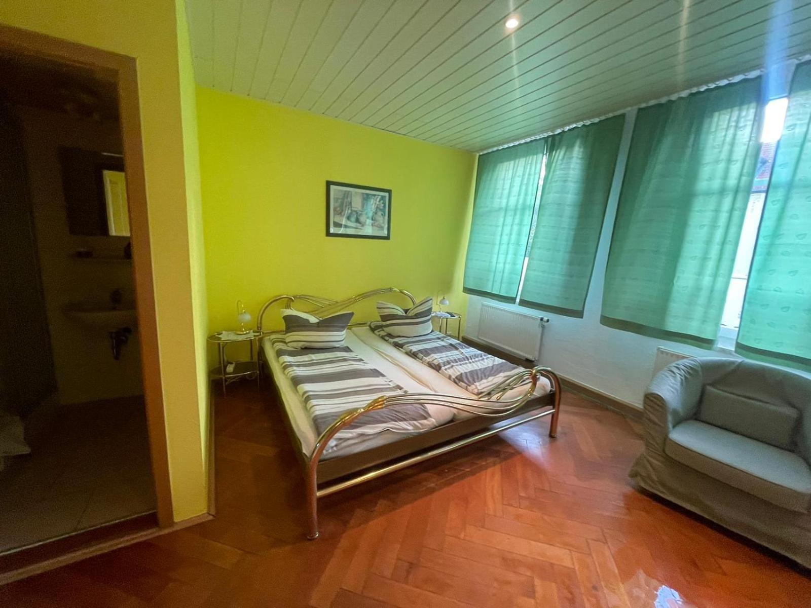 La Famiglia Hotel Weissenfels Bagian luar foto